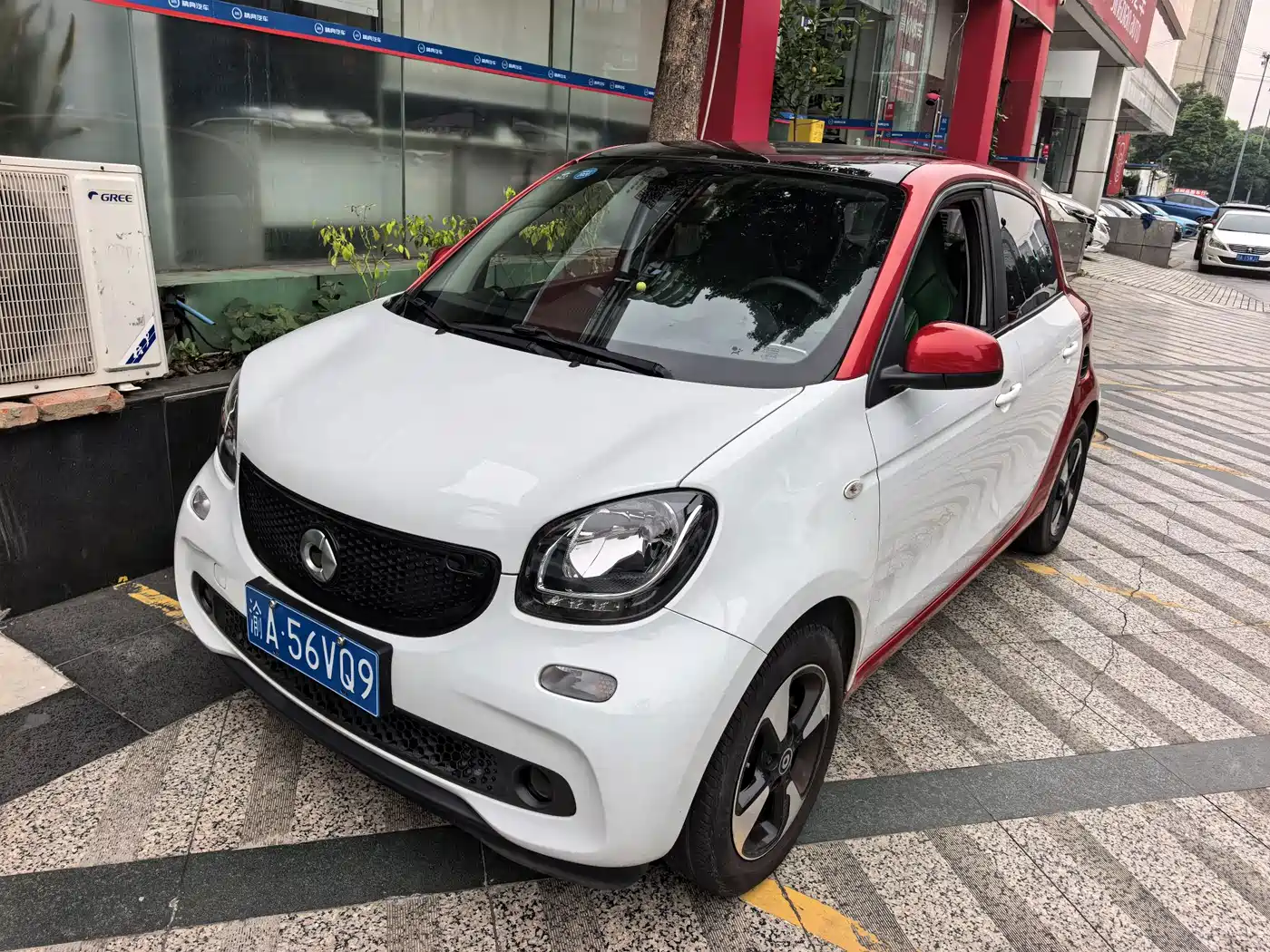 smart forfour 2018 2018 1.0L 52kW Passion Edition