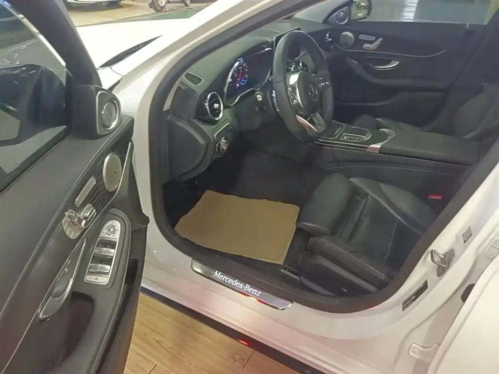 Mercedes-Benz C-Class 2021 C 260 L Sport Edition фото 16