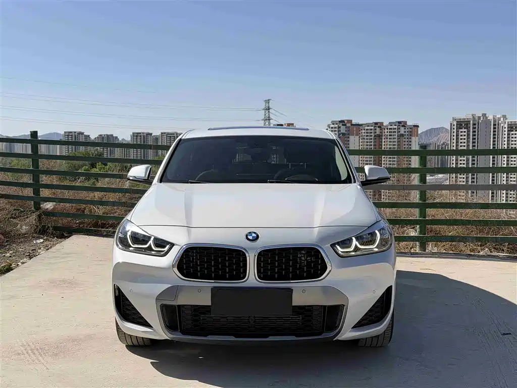 BMW X2 2023 sDrive25i M Off-Road Package фото 2