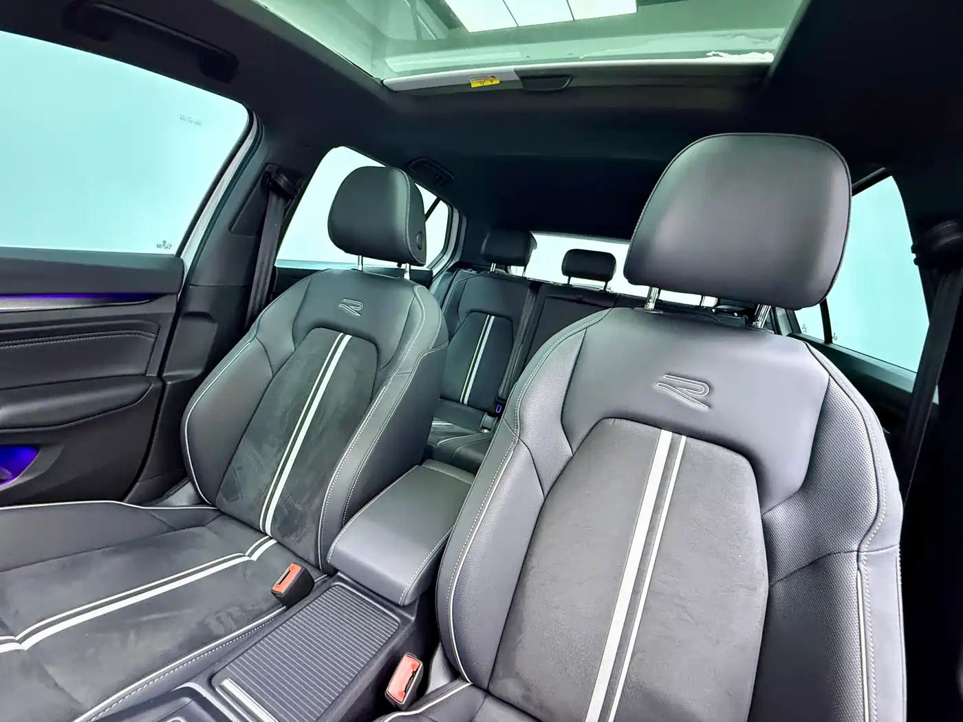 Volkswagen Golf 2021 280TSI DSG R-Line фото 12