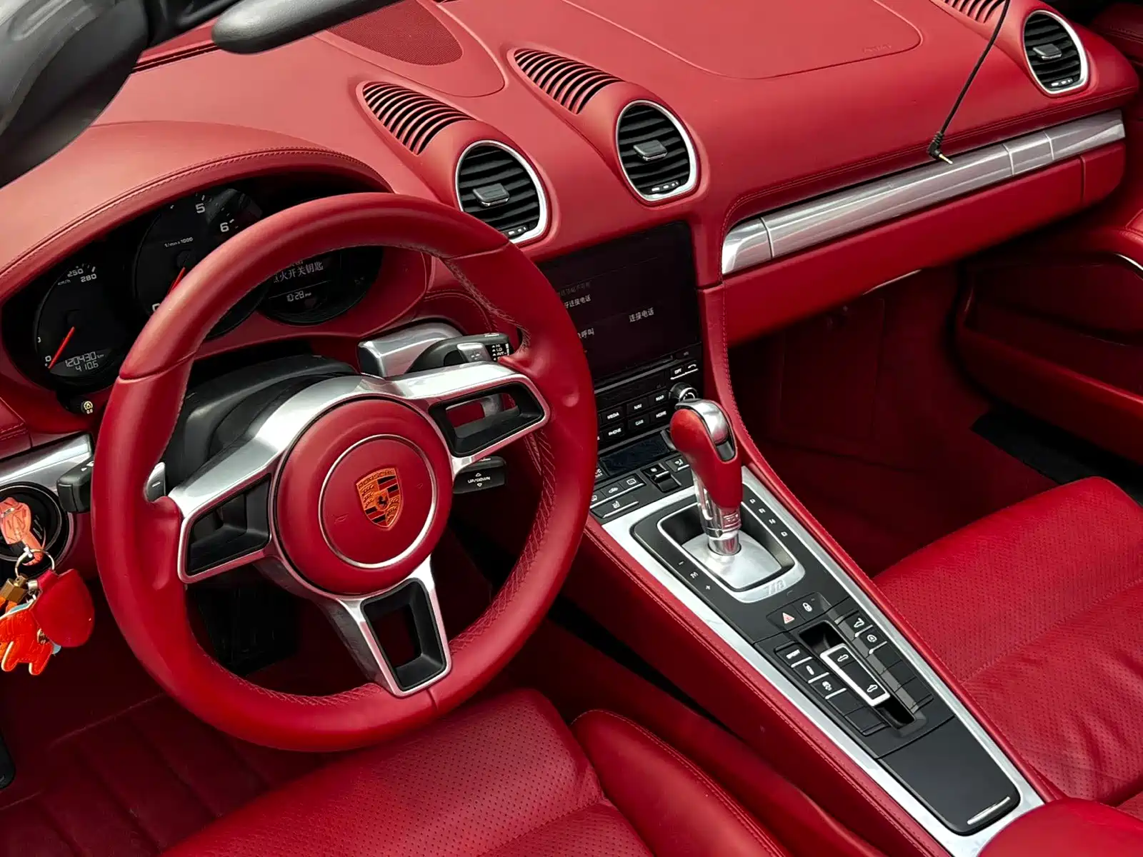 Фото 4 - Porsche 718