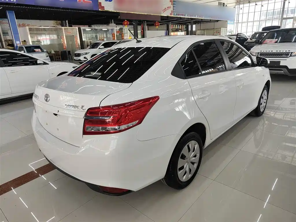 Toyota YARiS L Zhi Xiang 2019 1.5E CVT Charming China VI фото 5