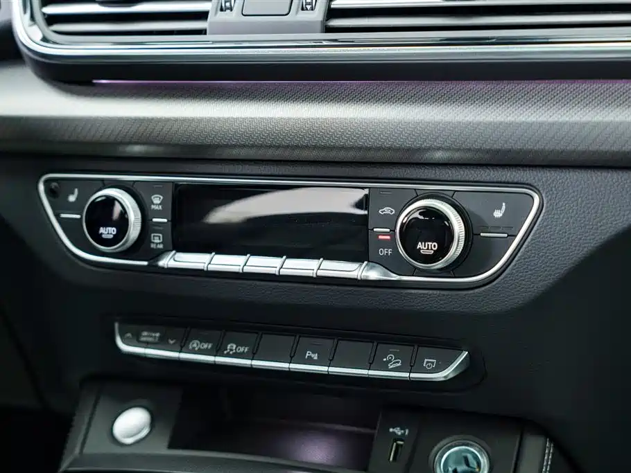 Audi Q5L 2023 40T Luxury Dynamic фото 15