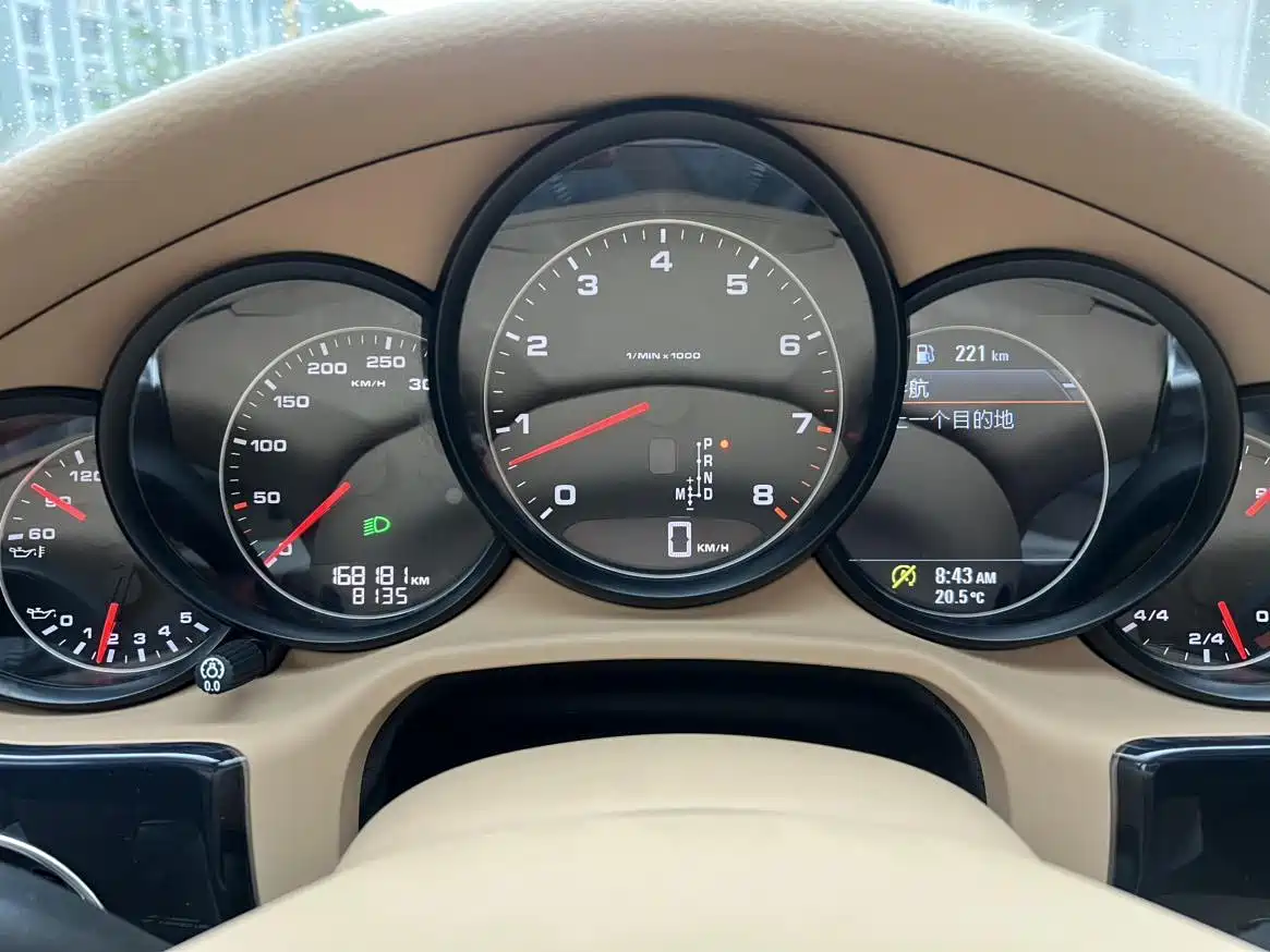 Porsche Panamera 2013 Panamera Platinum Edition 3.6L фото 4
