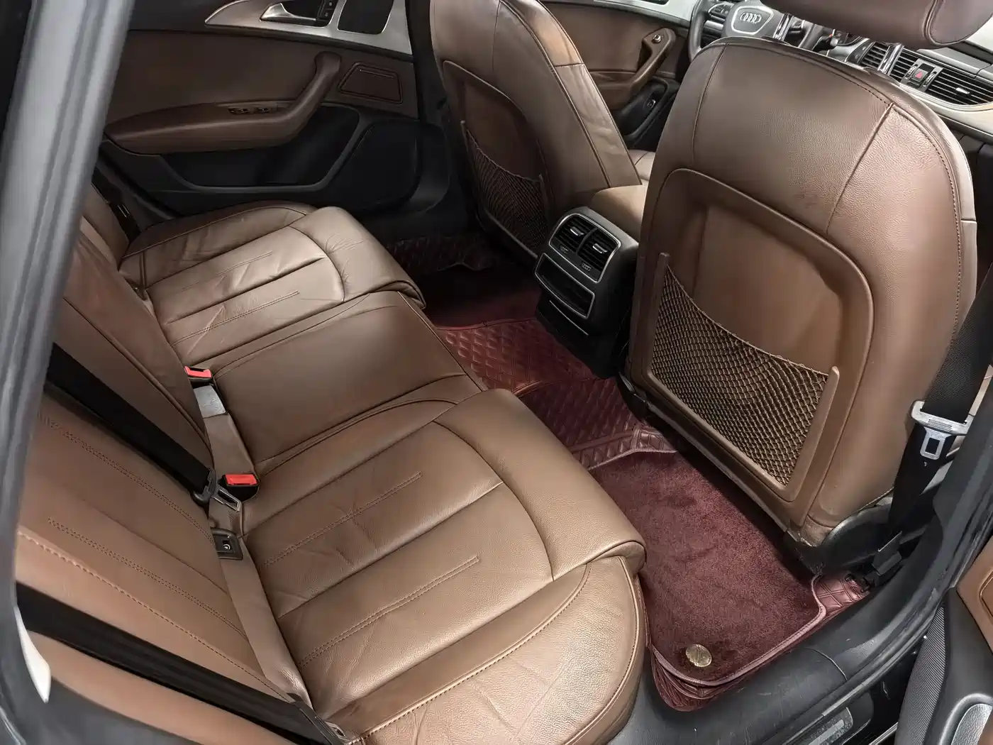 Audi A6L 2018 30th Anniversary 35 TFSI Fashion фото 6