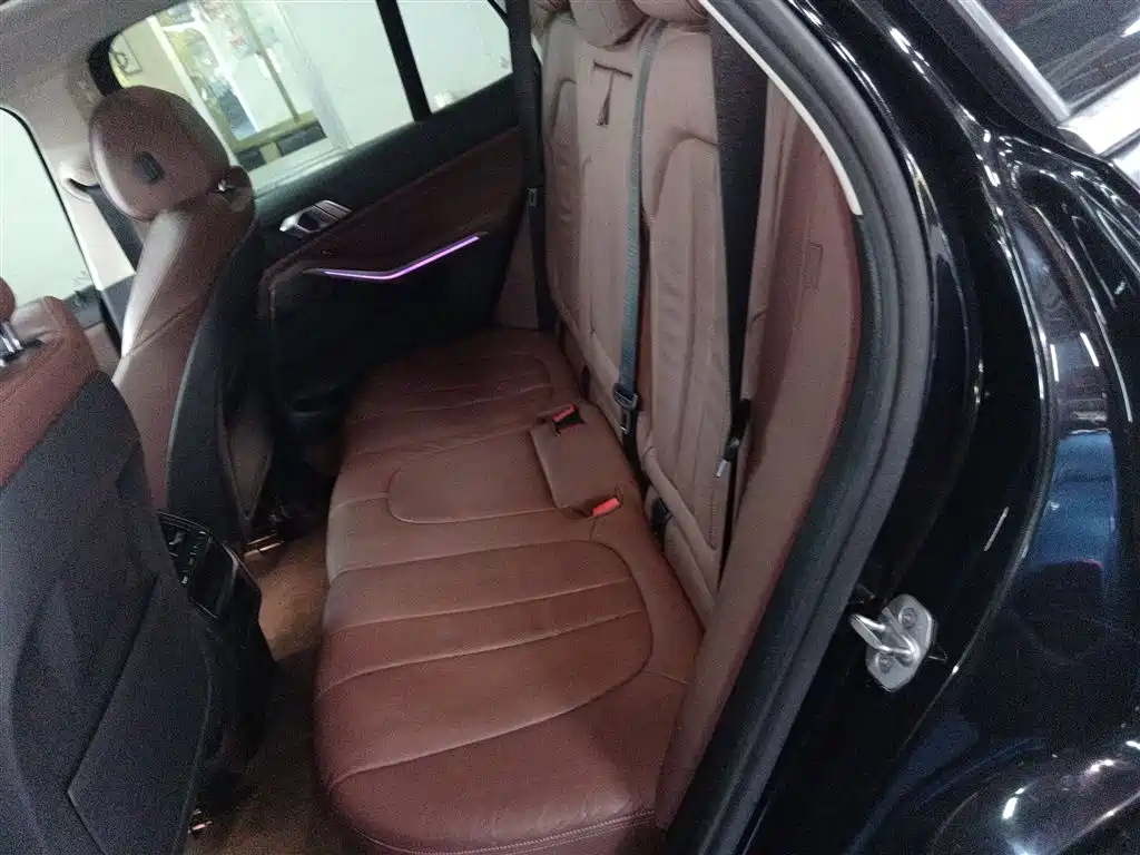 BMW X5 (IMPORTED)