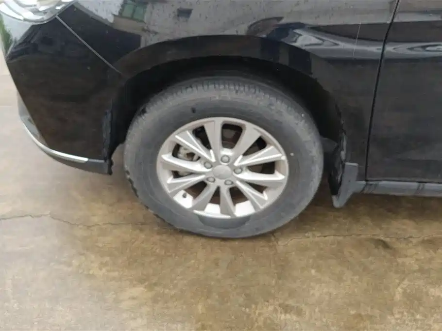 Haval M6 2023 PLUS 1.5T Manual Luxury Smart Connect фото 5