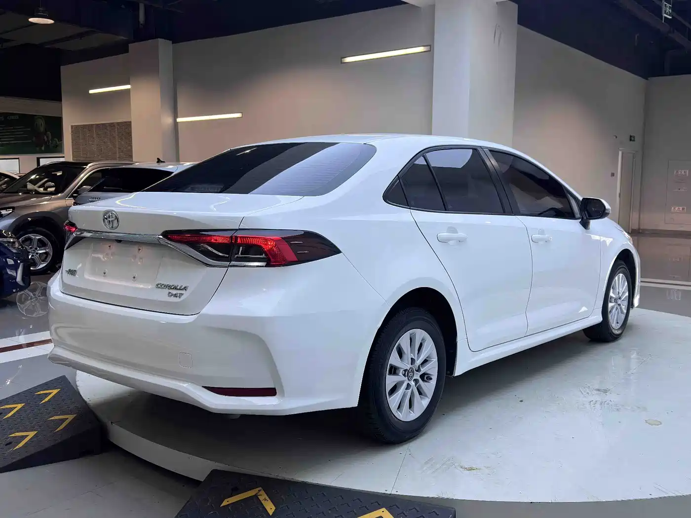 Toyota Corolla 2022 1.2T S-CVT Pioneer PLUS Edition фото 5