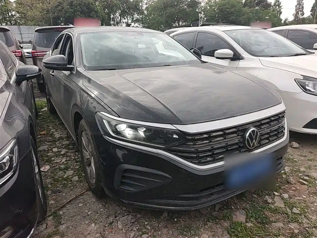 Volkswagen Passat 2022 280TSI Business Edition фото 4