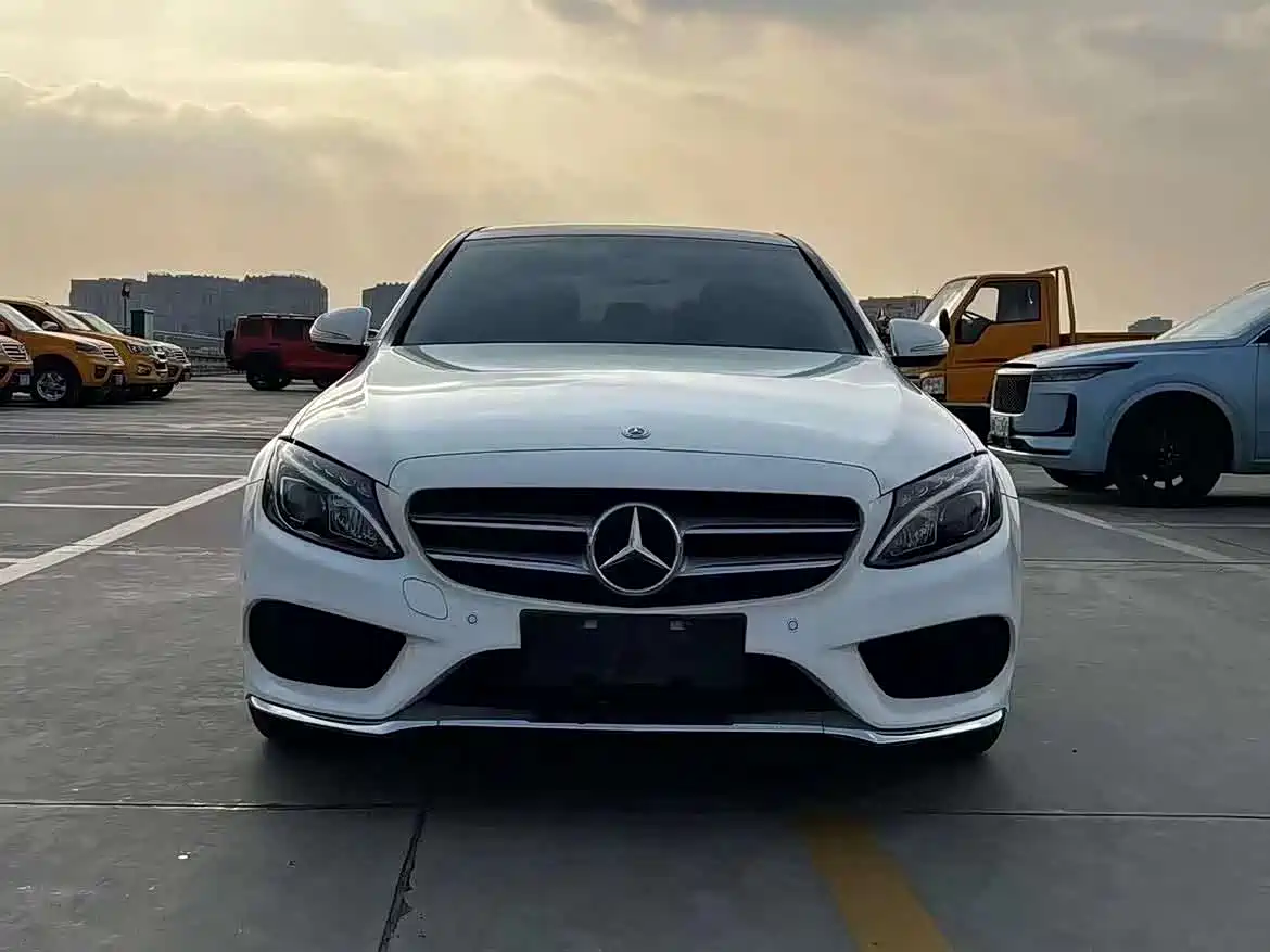 Mercedes-Benz C-Class 2018 C 200 L Sport Edition фото 2