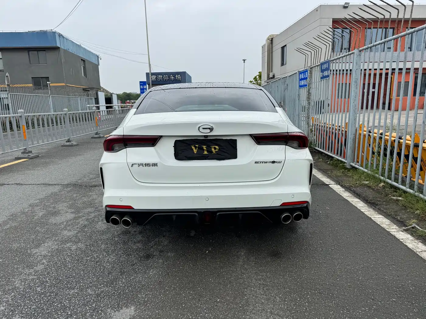 GAC Trumpchi Trumpchi Emkoo 2023 270T DCT J16 Edition фото 14