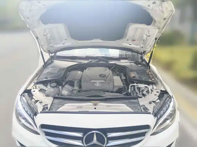 Mercedes-Benz C-Class 2017 Facelift C 200 Sport Edition — фото 3