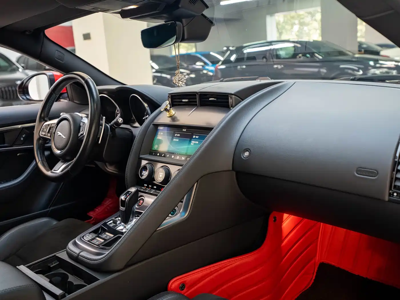 Jaguar F-TYPE 2018 2019 2.0T Coupe