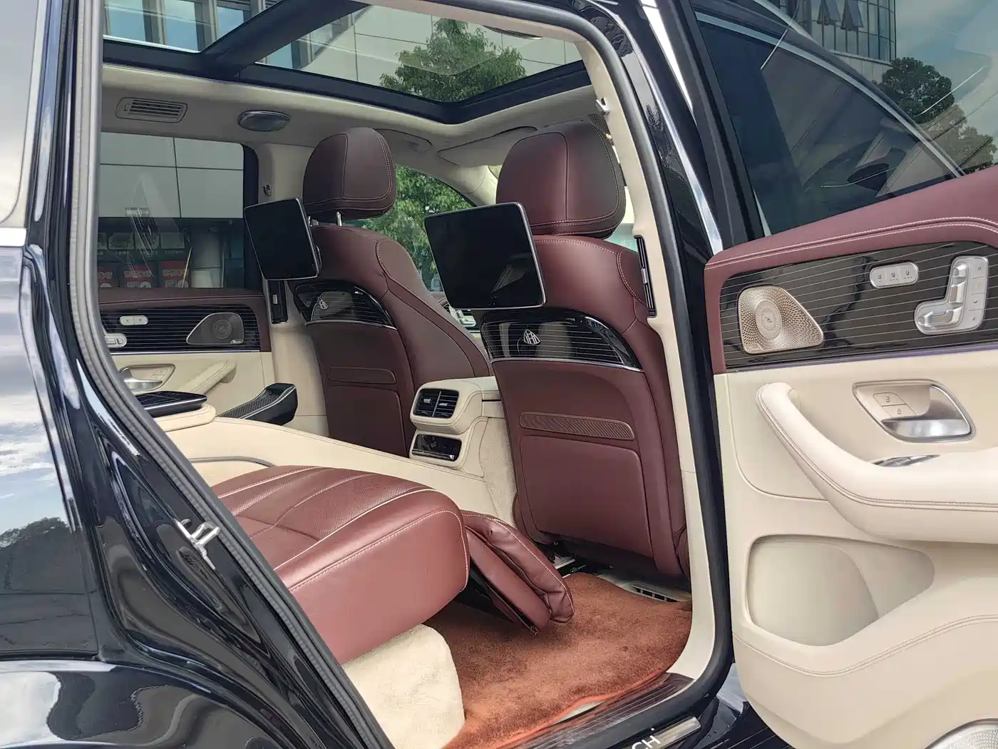 Mercedes-Benz Maybach GLS 2021 GLS 480 4MATIC фото 10
