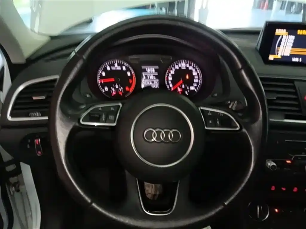 Audi Q3 2017 35 TFSI quattro AWD Sport фото 11