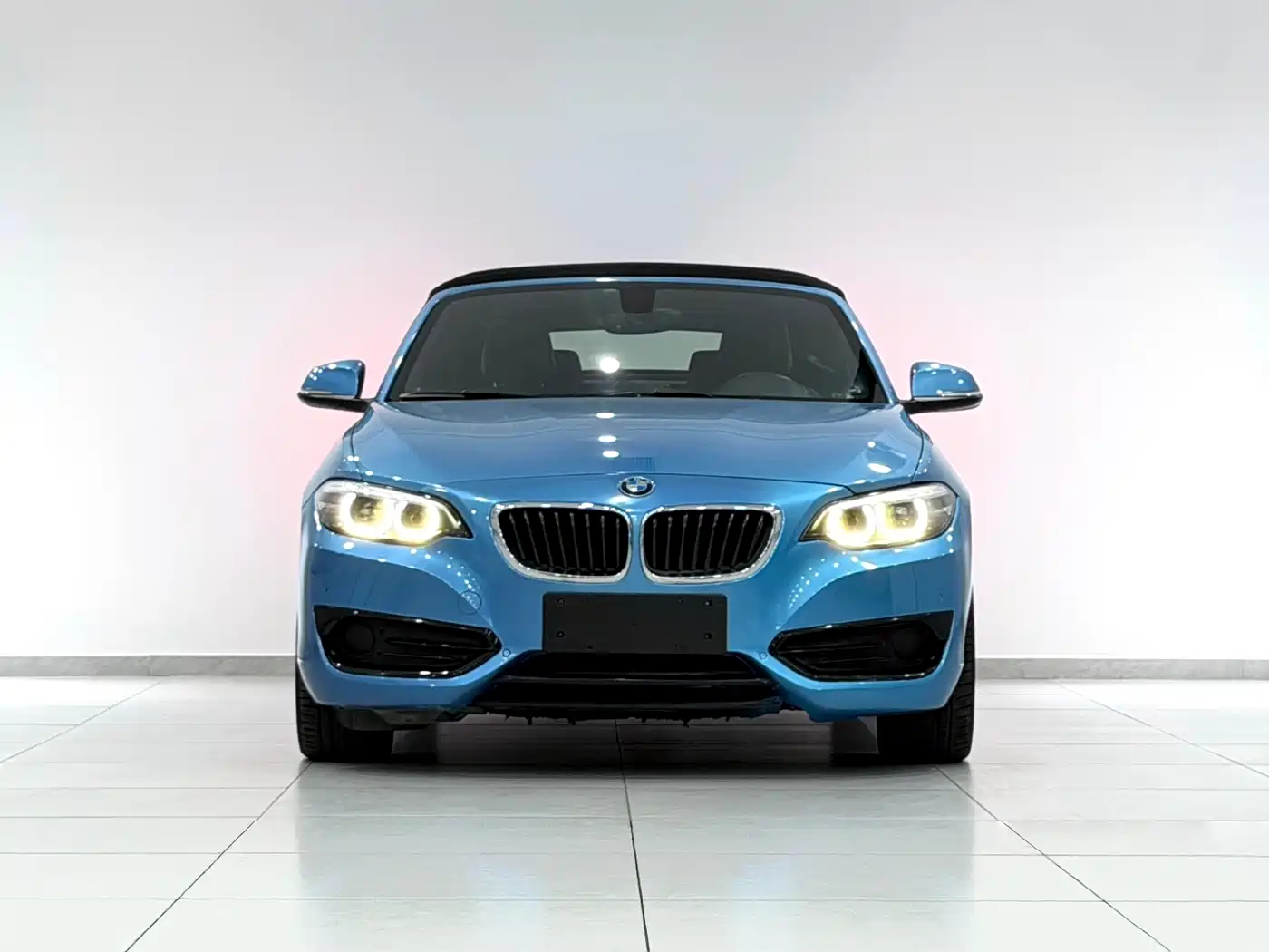 BMW 2 Series (Import) 2018 220i Convertible Coupe Sport Design Package фото 16