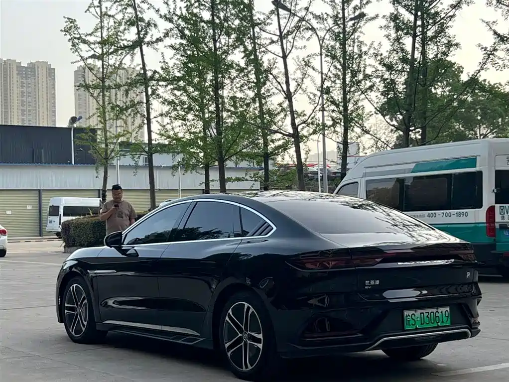 BYD Han 2023 EV Champion Edition 605KM FWD Premium фото 9