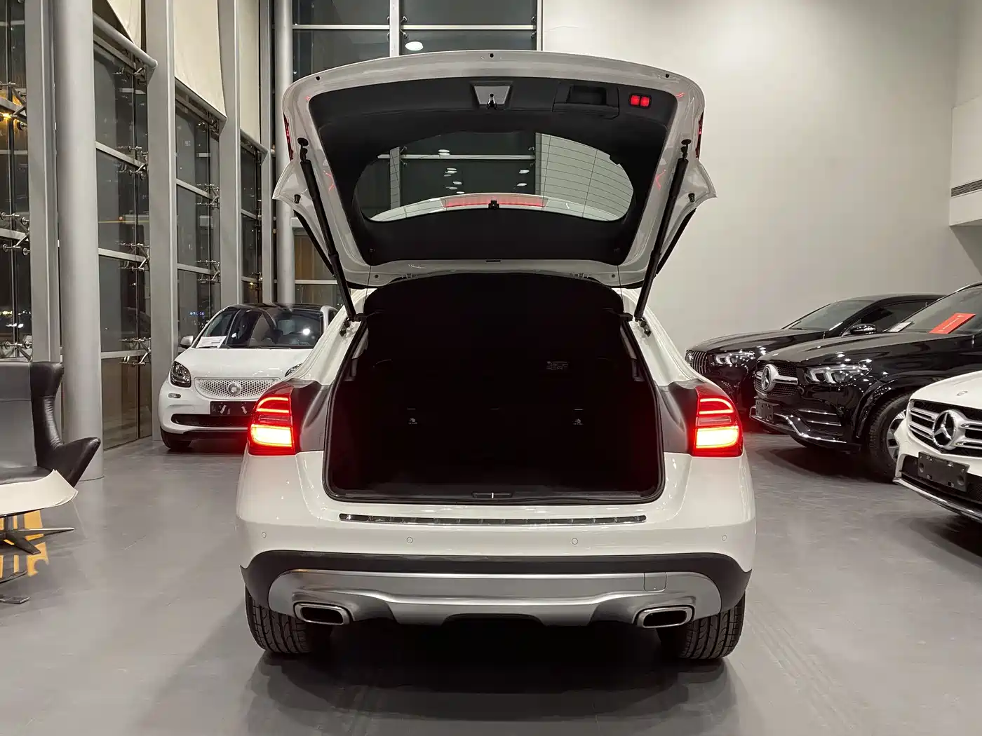 Mercedes-Benz GLA 2016 GLA 220 4MATIC Fashion фото 15