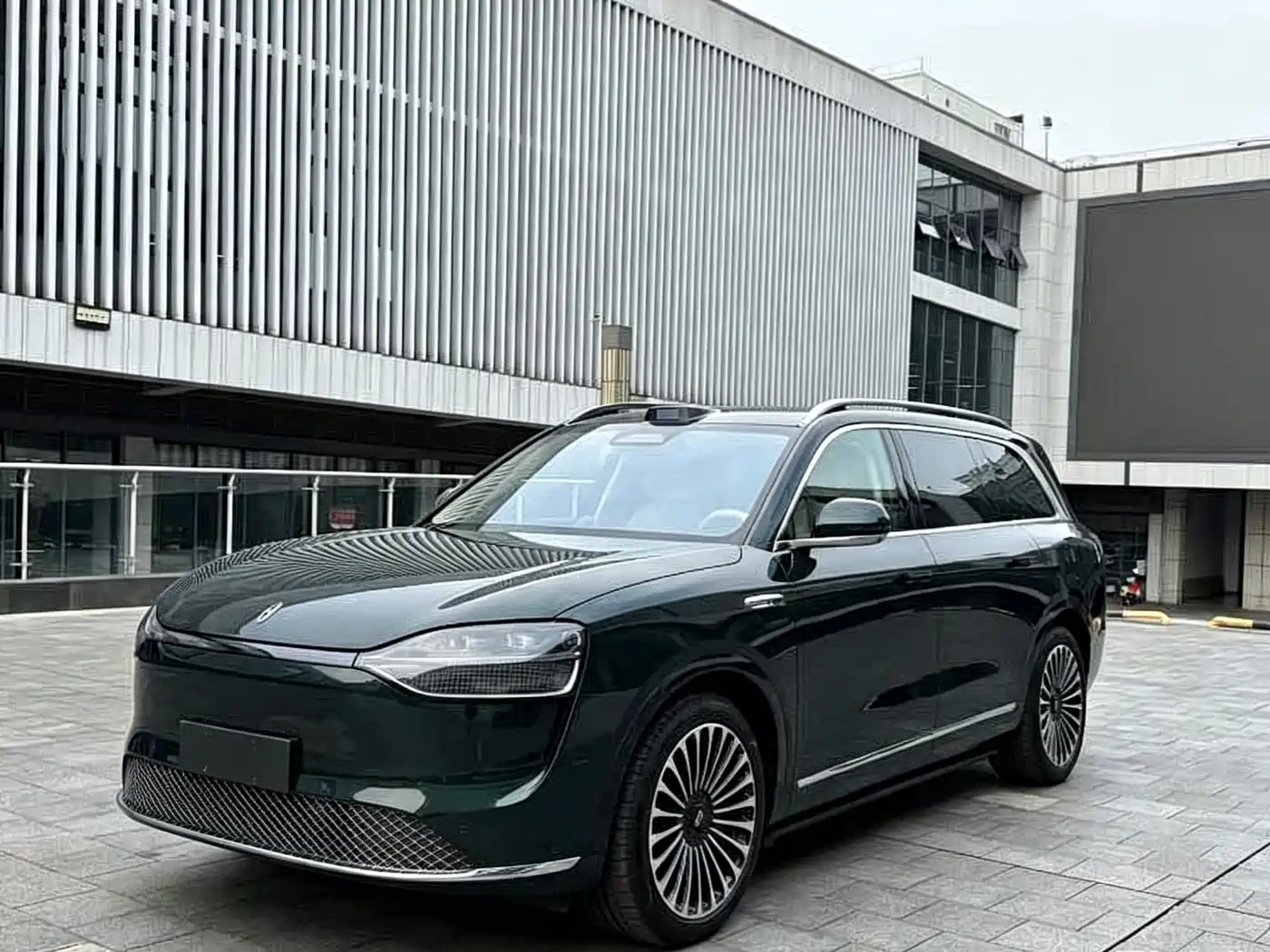 AITO Wenjie AITO M9 2025 Pure Electric Ultra 100kWh 6-Seater