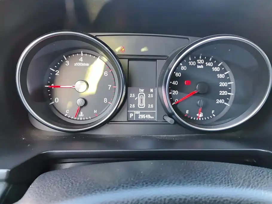 Haval M6 2021 PLUS 1.5T DCT Premium Smart Connect фото 14