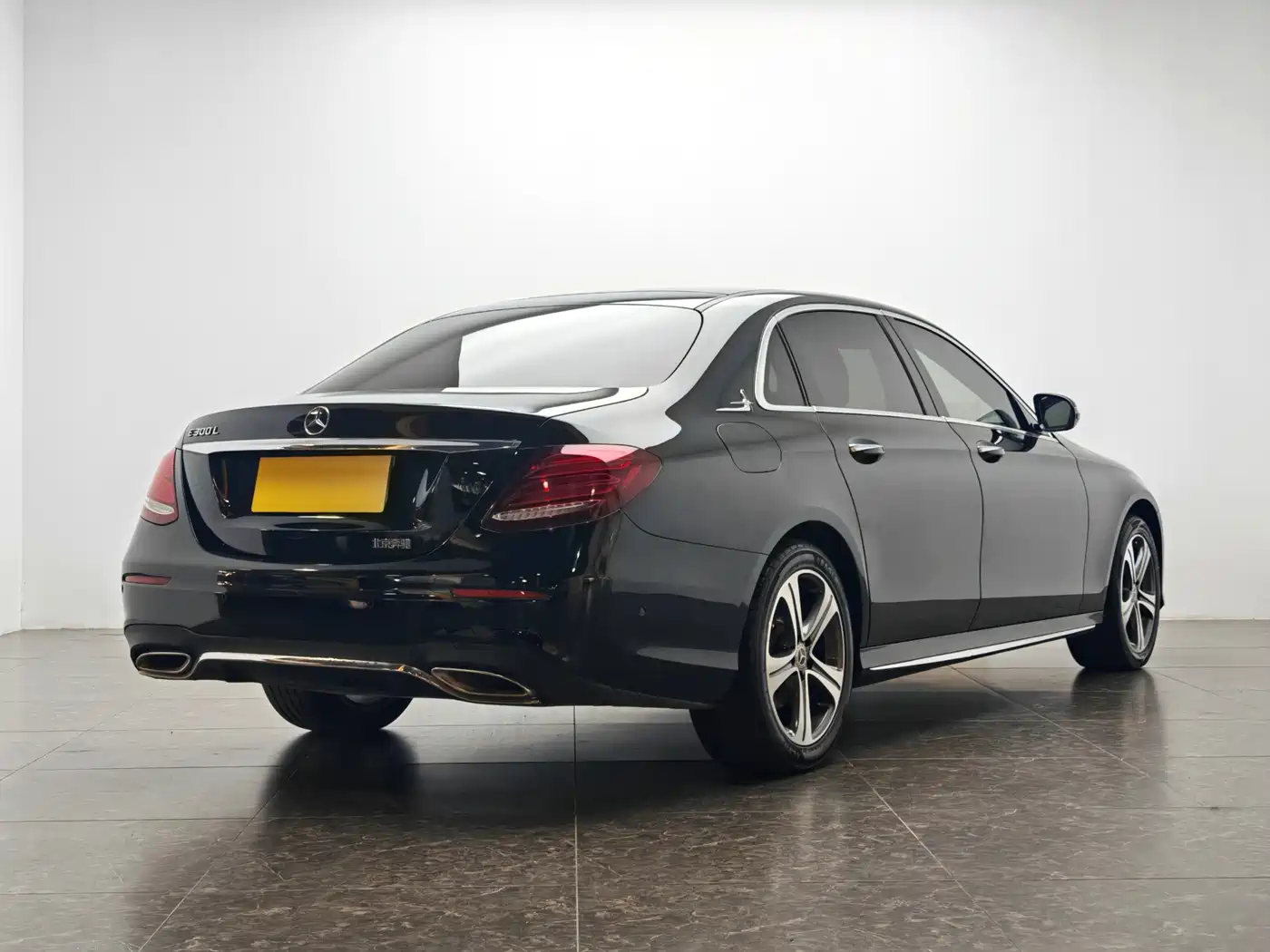 Mercedes-Benz E-Class 2020 E 260 L фото 3