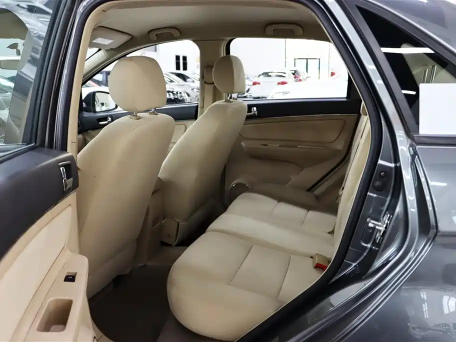 BAIC E-Series 2014 2013 Sedan 1.5L Automatic Letian Edition