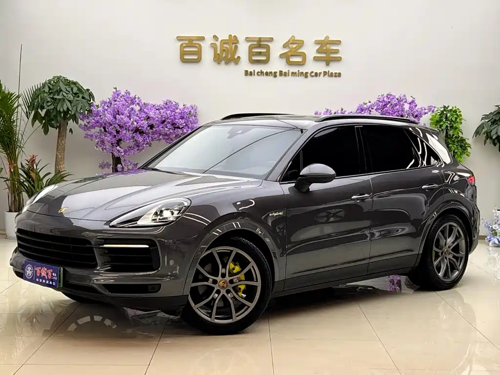 Porsche Cayenne New Energy 2023 2022 Cayenne E-Hybrid 2.0T Platinum Edition