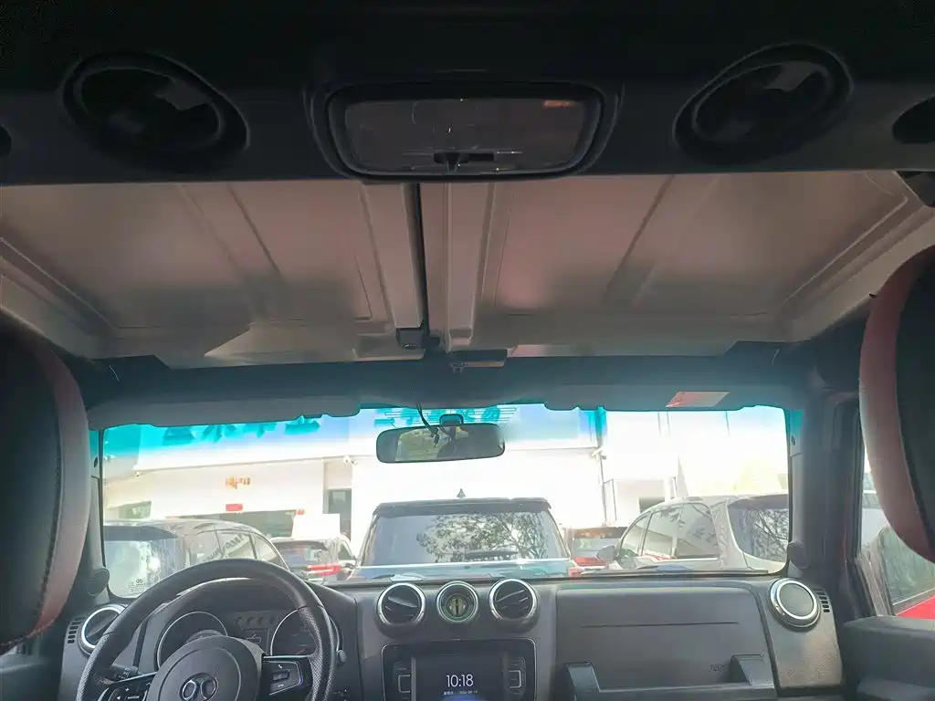 BAIC ORV Beijing Offroad BJ40 2017 40L 2.3T Automatic 4WD China Rally Champion Edition фото 18