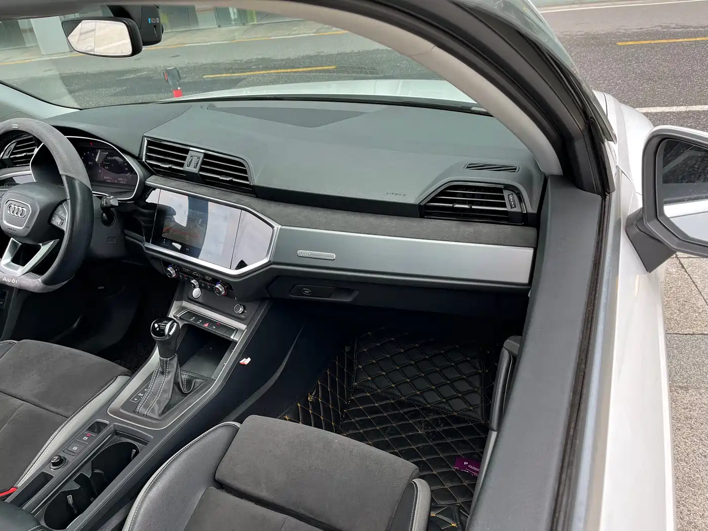 Audi Q3 2020 40 TFSI Fashion Dynamic фото 17