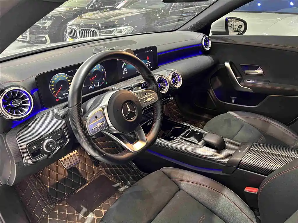 Mercedes-Benz CLA (Import) 2022 CLA 200 фото 5
