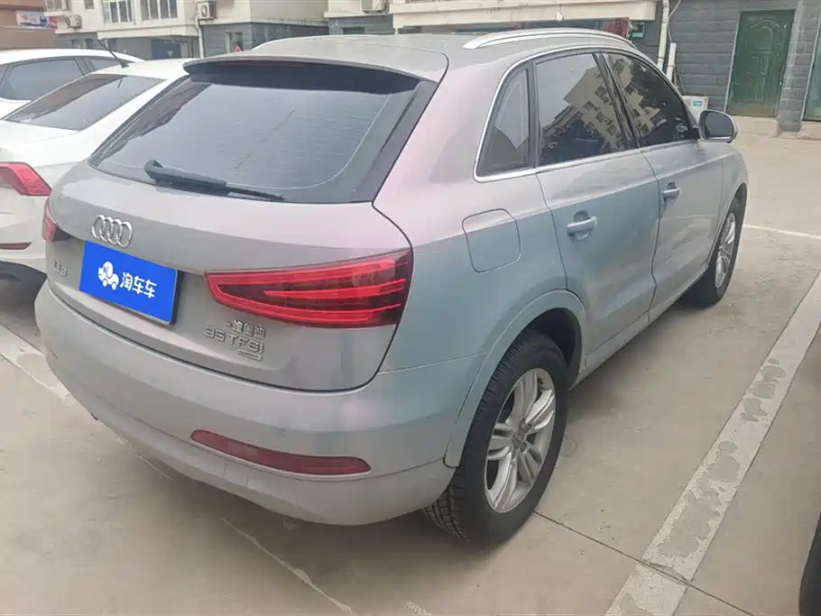 Audi Q3 2015 35 TFSI quattro Technology фото 3