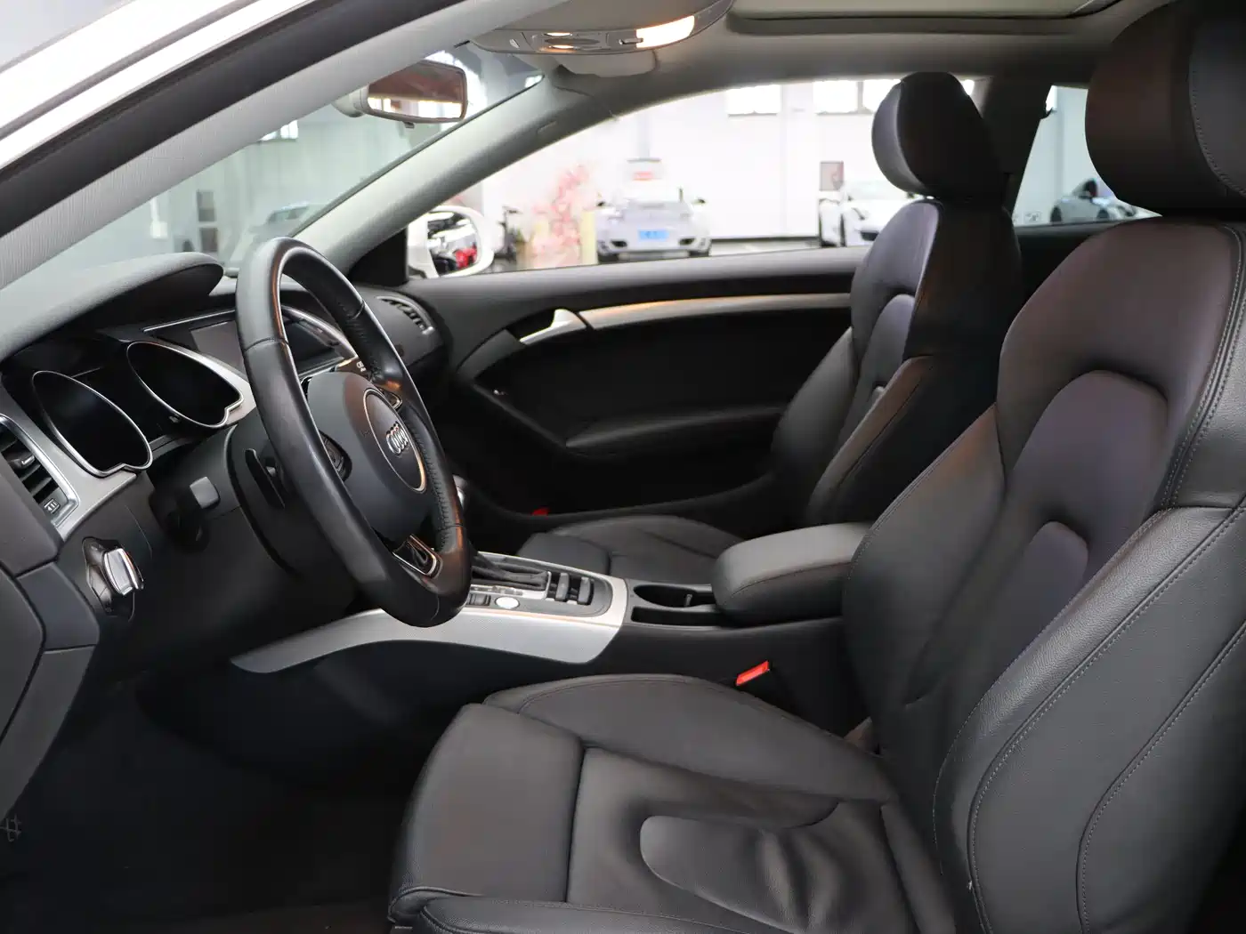 Audi A5 (Import) 2016 Coupe 45 TFSI Comfort фото 17
