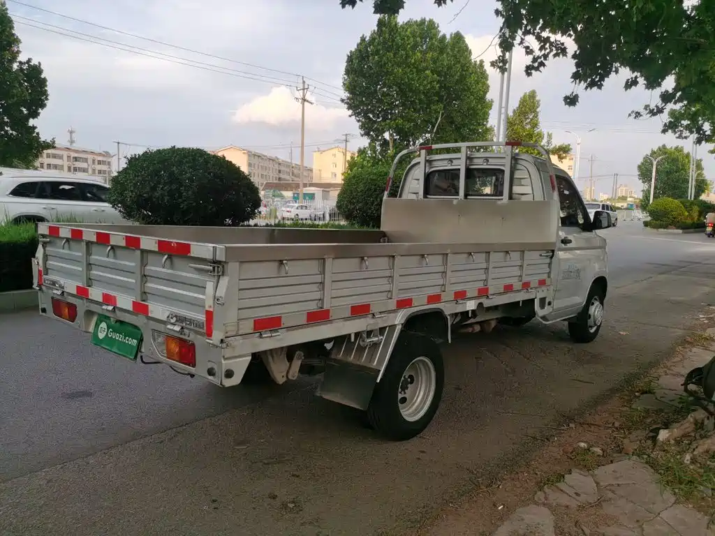 Wuling Motors Wuling Rongguang New Truck 2023 2021 Model 1.8L Basic Single Cab Dual Rear Wheels LJ479Q6