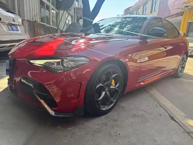 ALFA ROMEO GIULIA