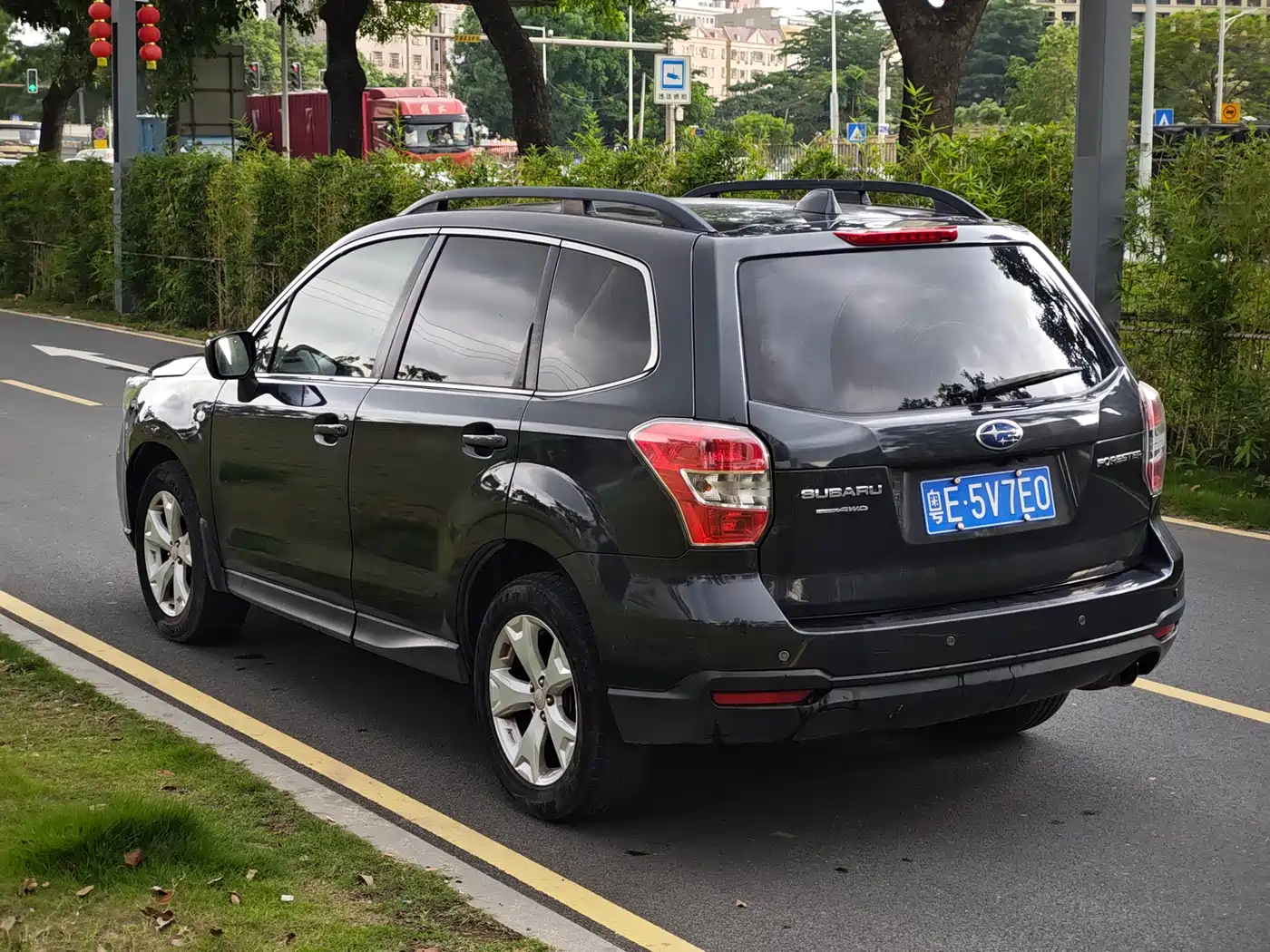 Subaru Forester 2013 2.5i Automatic Elite Edition фото 4