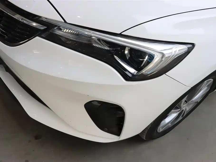 Buick Verano 2023 Pro Joy Edition фото 32