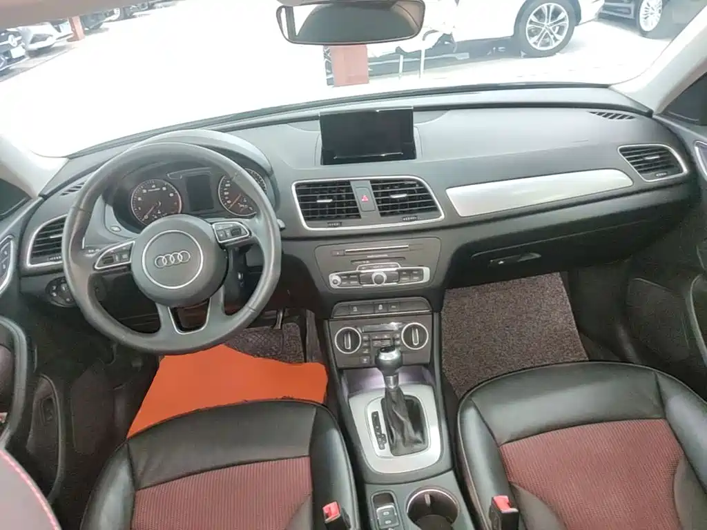 Фото 10 - Audi Q3