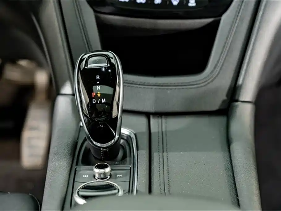 Cadillac XT5 2020 Facelift 28T Luxury Model фото 14
