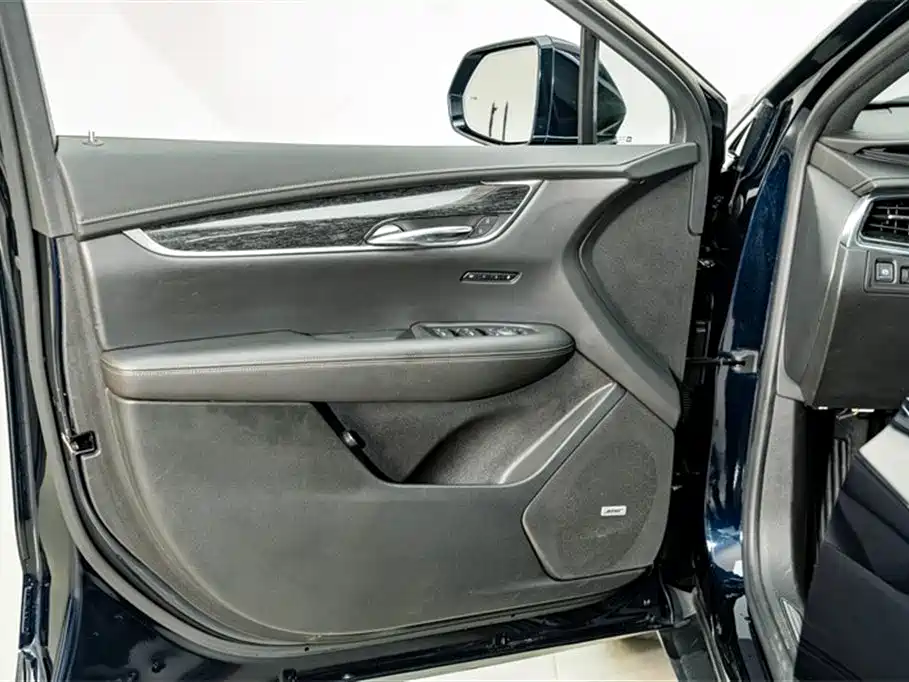 Cadillac XT5 2020 Facelift 28T Luxury Model фото 16