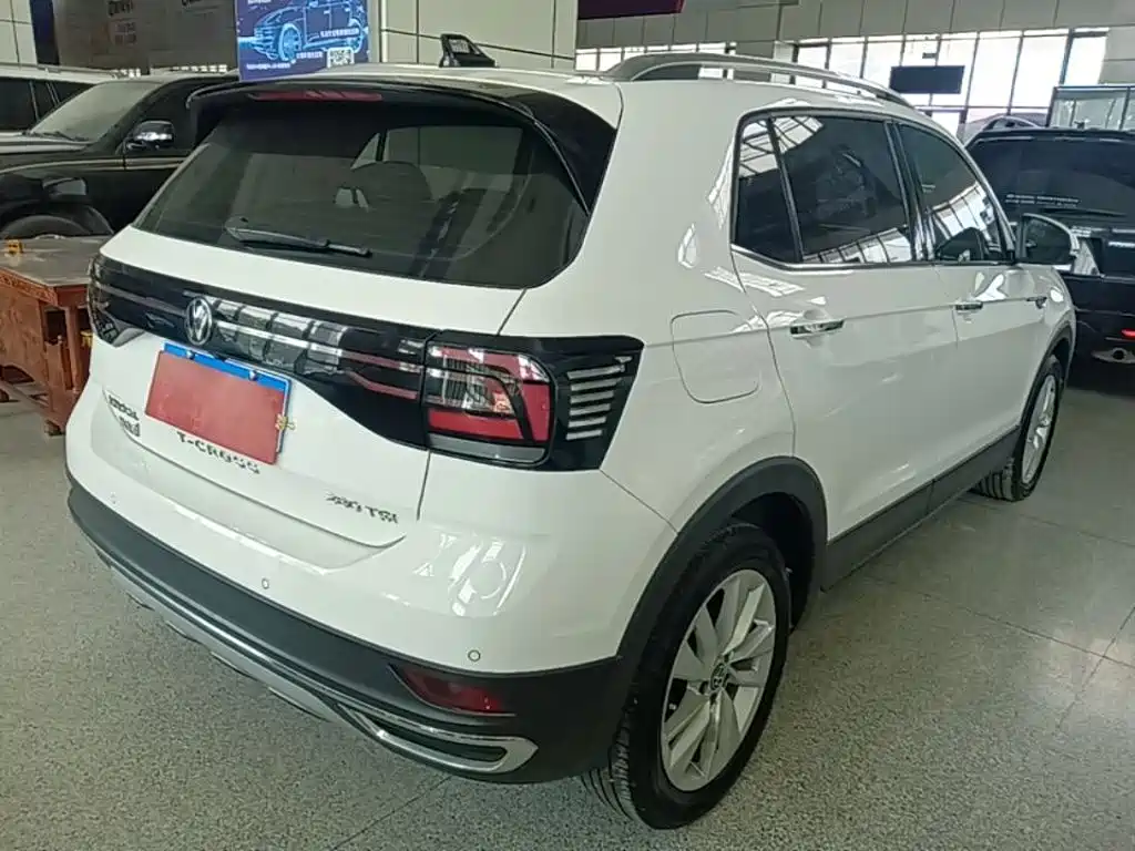 VOLKSWAGEN TU KAI