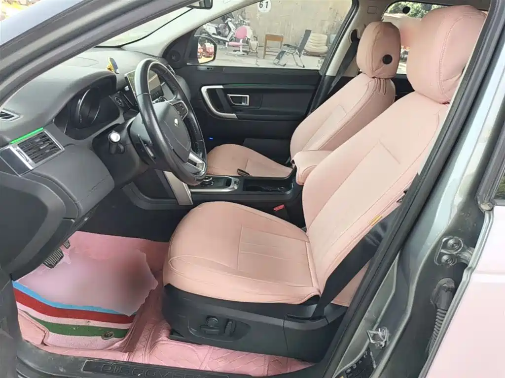 Land Rover Discovery Sport 2017 2.0T SE фото 15