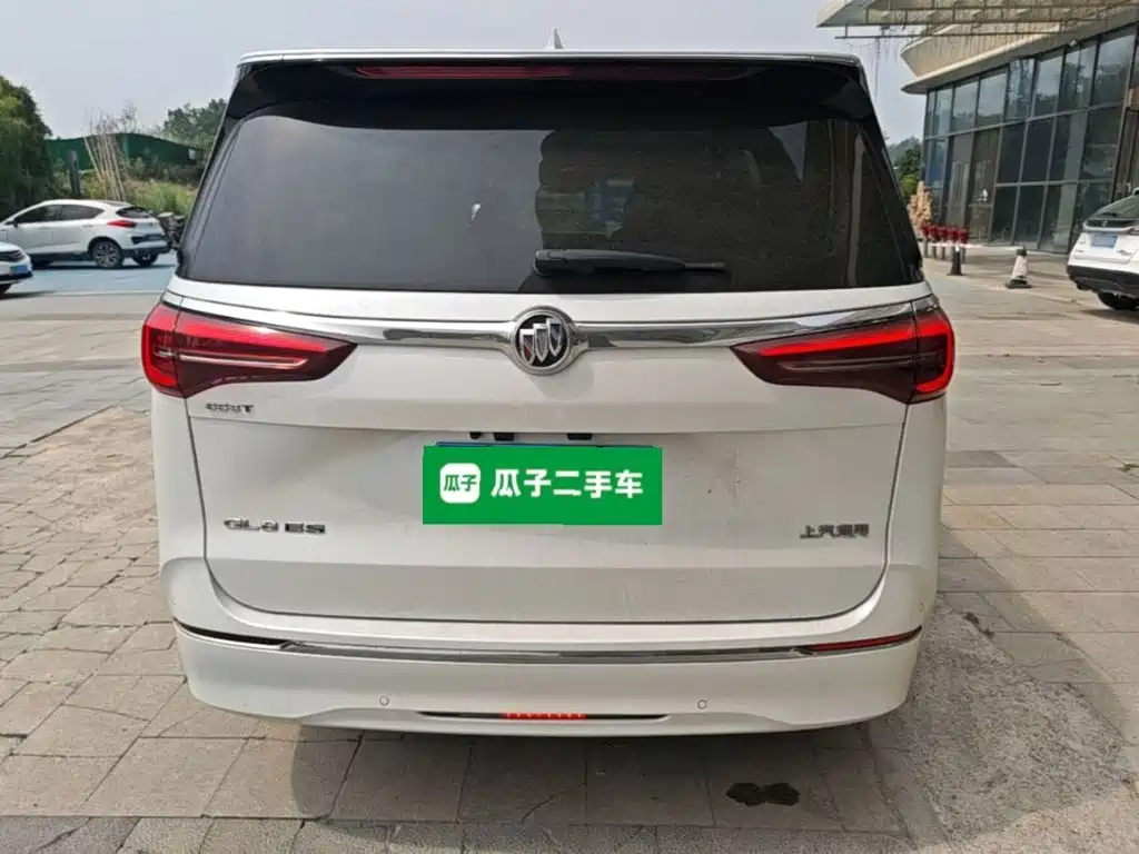BUICK GL8