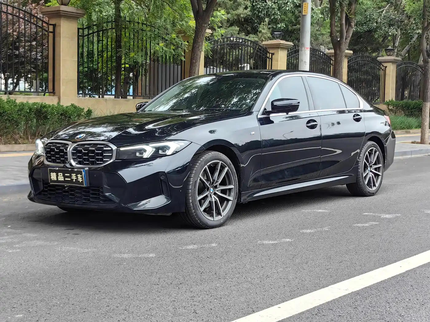 BMW 3 Series 2023 325Li M Sport Package