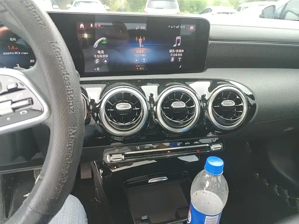 Mercedes-Benz A-Class 2020 Facelift A 200 L Sport Sedan Dynamic фото 13