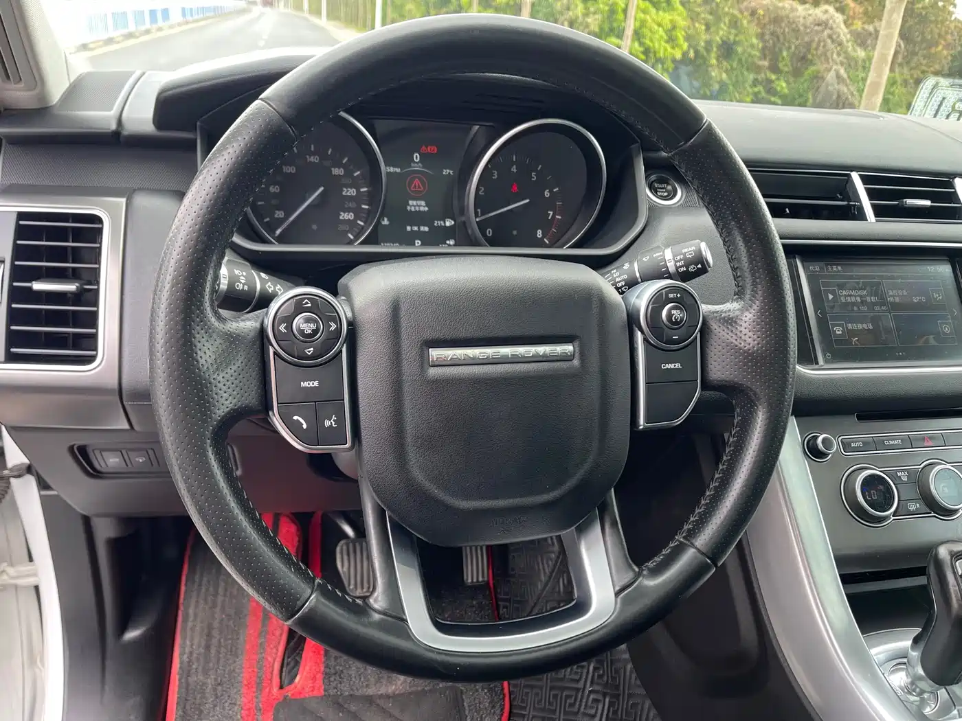 Land Rover Range Rover Sport 2017 3.0 SC V6 SE фото 23