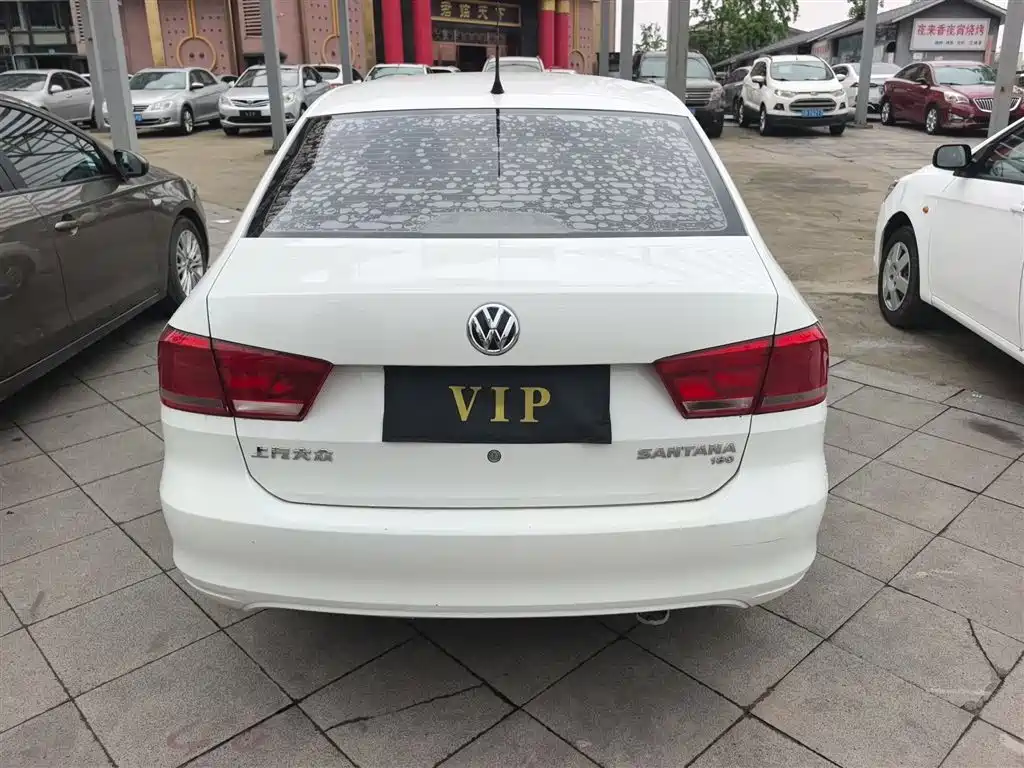 Volkswagen Santana 2015 1.6L Manual Trend Edition фото 6
