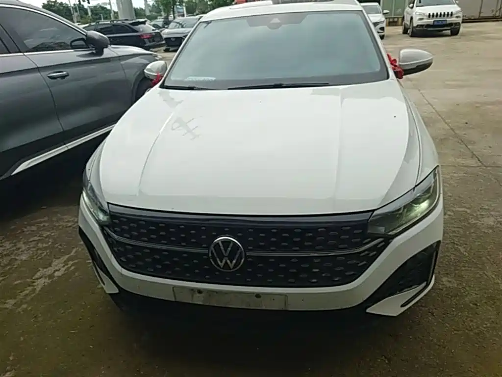 Volkswagen Lavida 2024 Model 1.5L Automatic Starlight 5 Million Edition фото 3