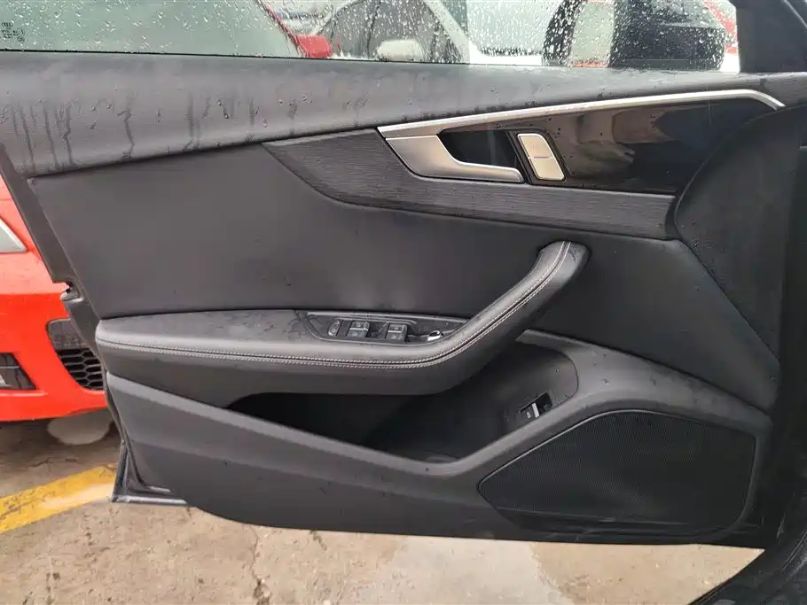 Audi A4L 2024 40 TFSI Luxury Dynamic фото 7