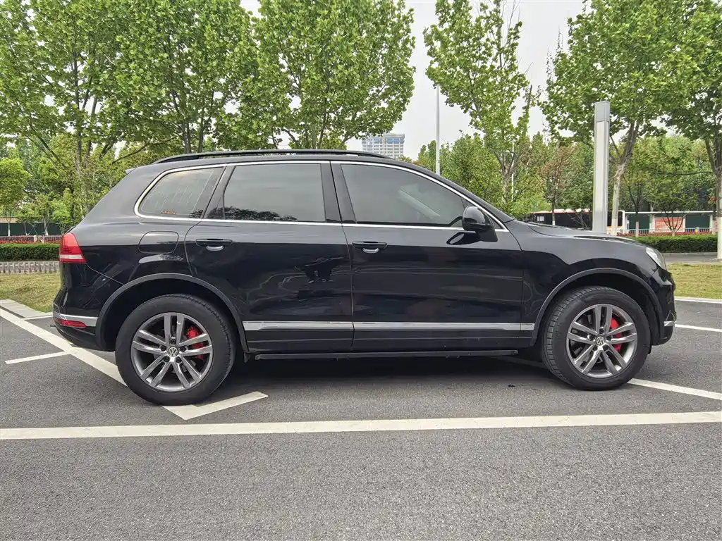 Volkswagen Touareg 2017 3.0TSI Explorer Edition фото 22