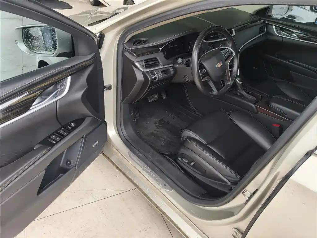Cadillac XTS 2018 28T Technology фото 16